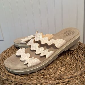 Fantasy Sandals White Wavy Strap Sandals - Made in Greece - 41